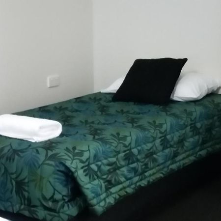 Port Denison Motor Inn Bowen Room photo