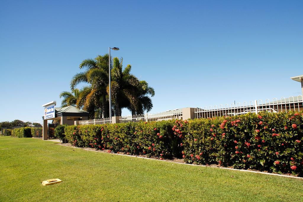Port Denison Motor Inn Bowen Exterior photo